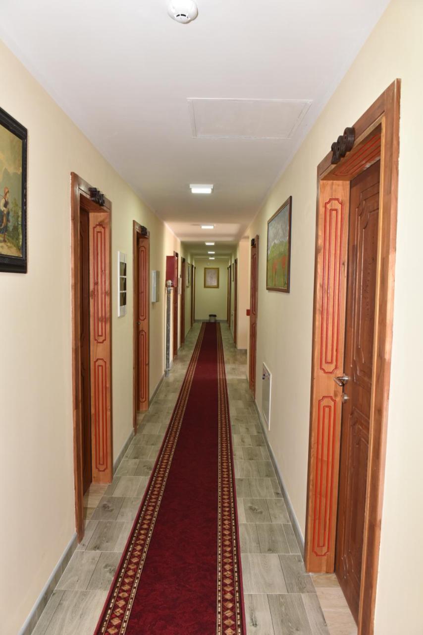Hotel "Vir" Velika Plana Exterior photo